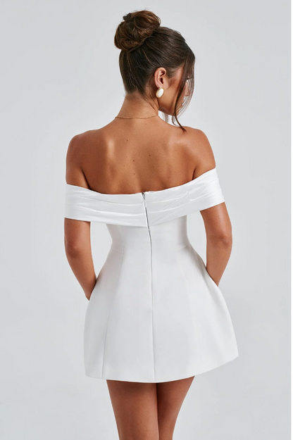 SYVIA Ladina Classic Dress
