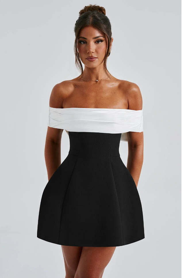 SYVIA Ladina Classic Dress